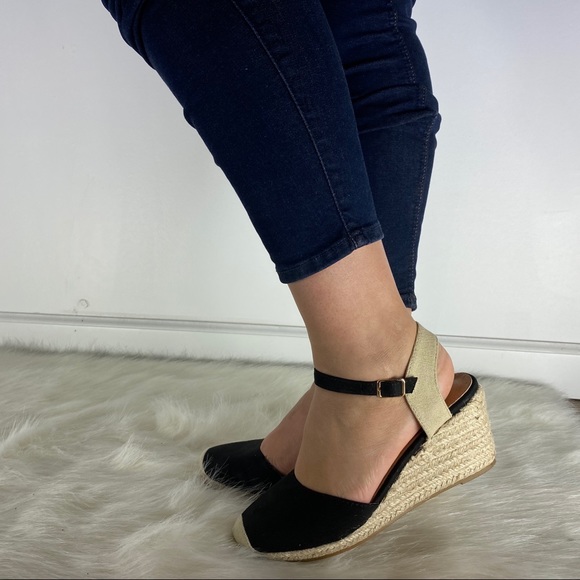 Espadrilles Sandals - Picture 4 of 8